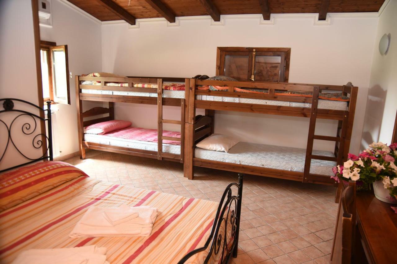 فيلا باليسترينافي Agriturismo Casale Pepe المظهر الخارجي الصورة